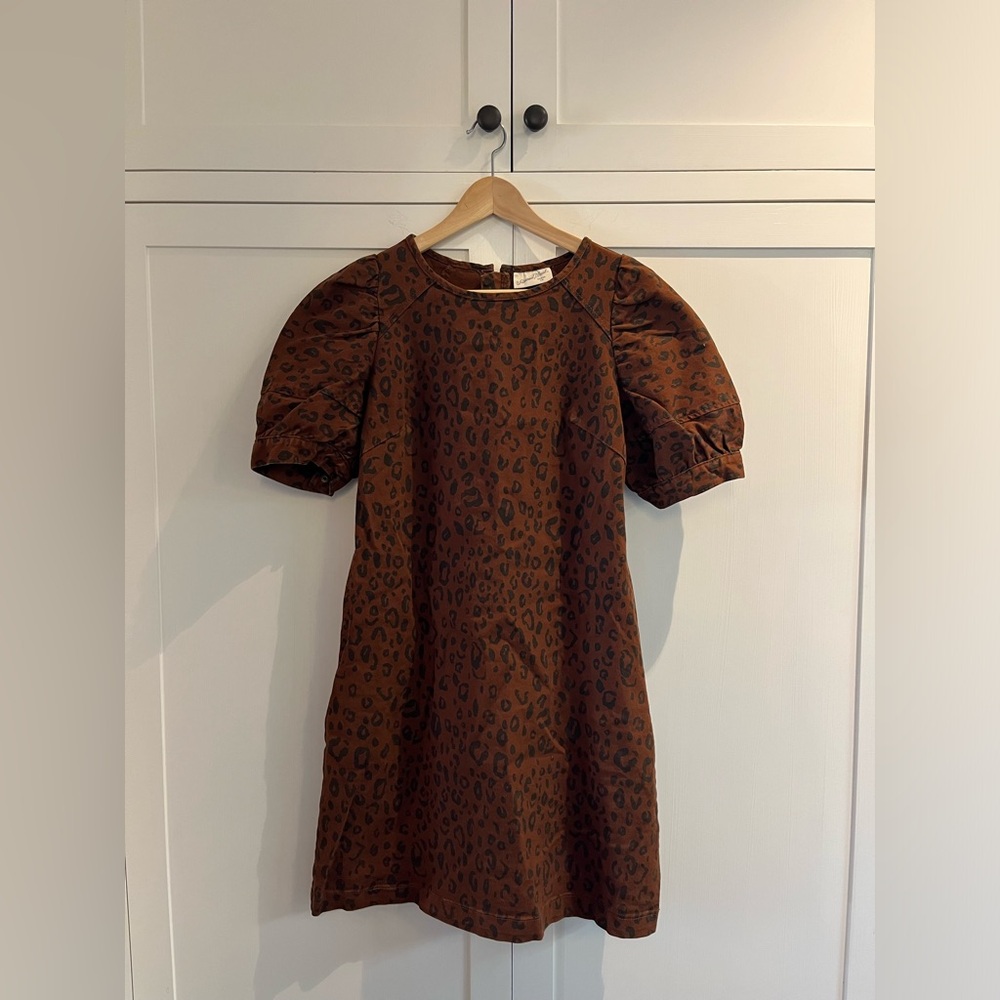 Universal Thread leopard print puff sleeve dress
